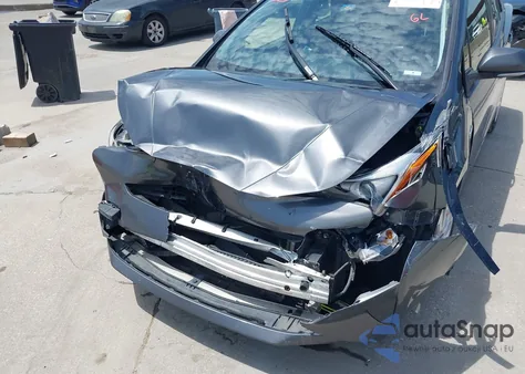 2016 Toyota Prius Two из США, поврежденный, VIN JTDKBRFU6G3011000